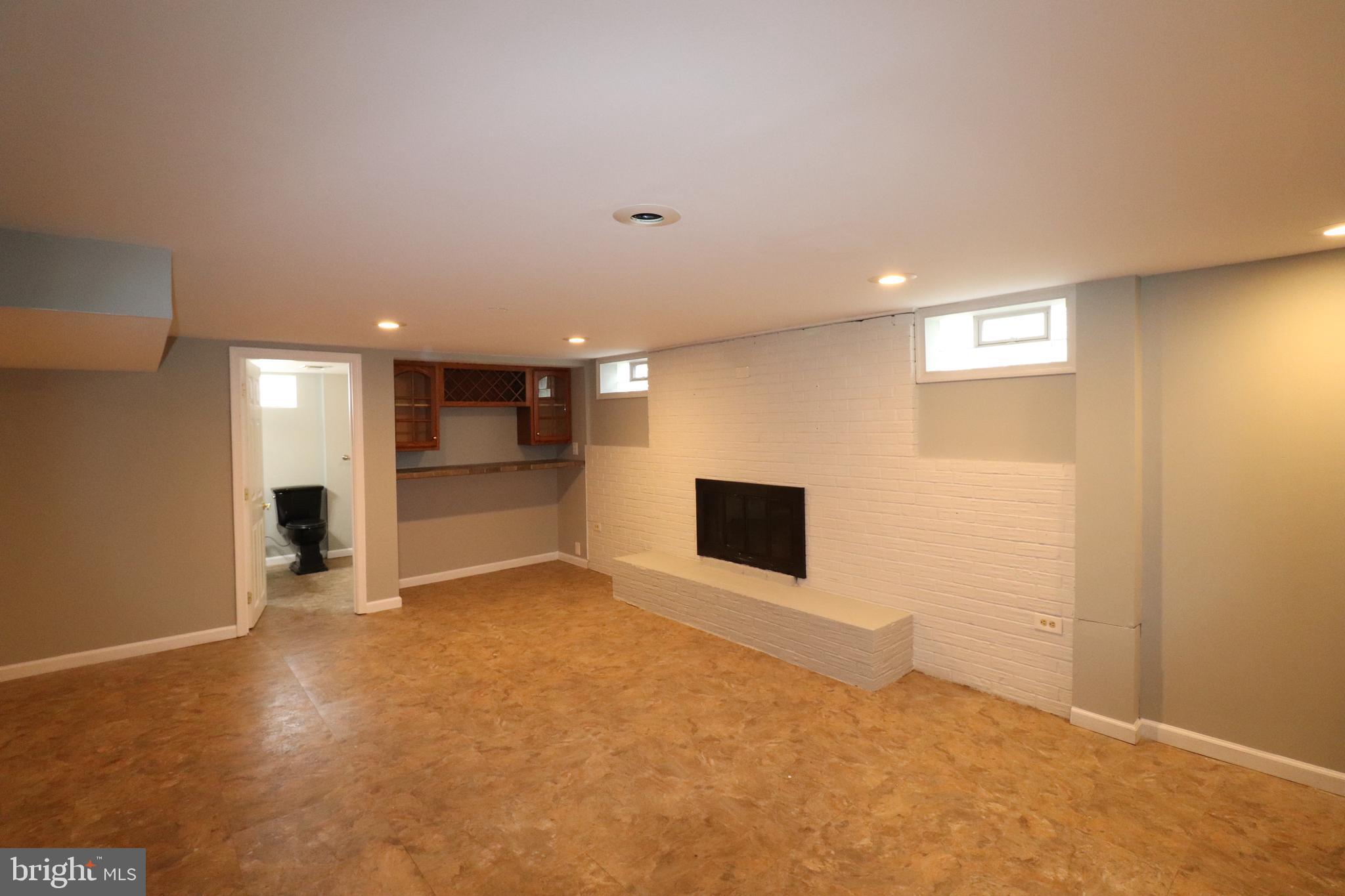 3155 Jeffland Road Baltimore, MD 21244 - Photo 25 of 50