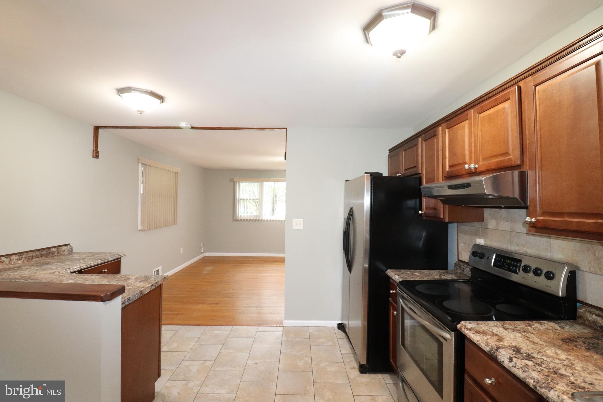3155 Jeffland Road Baltimore, MD 21244 - Photo 32 of 50