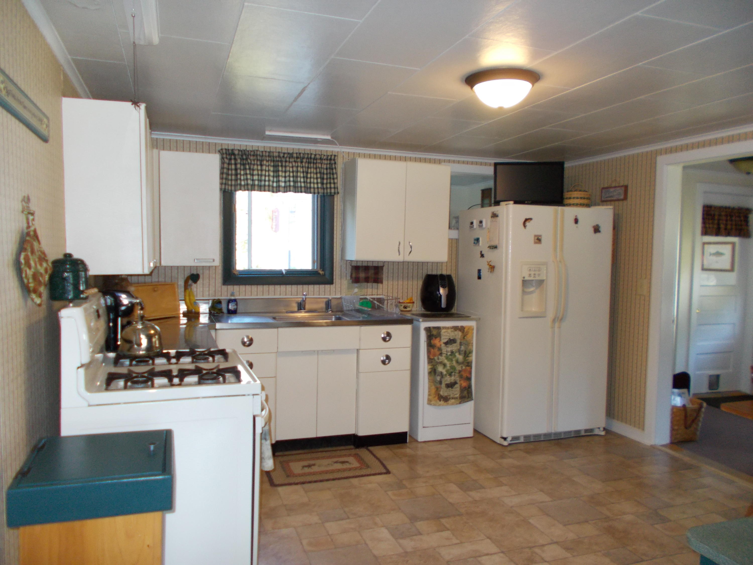 3575 West Chapman Road Mapleton, ME 04757 - Photo 29 of 55 DSCN8167
