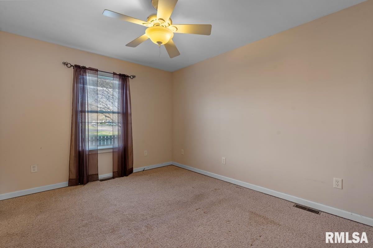 1224 North Poole Avenue Springfield, IL 62702 - Photo 11 of 30 Gallery Image 11