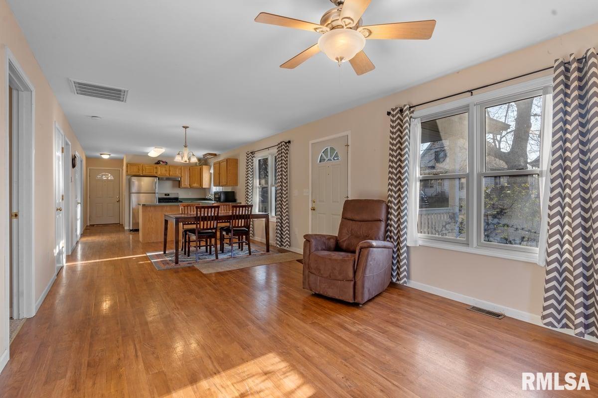 1224 North Poole Avenue Springfield, IL 62702 - Photo 5 of 30 Gallery Image 5