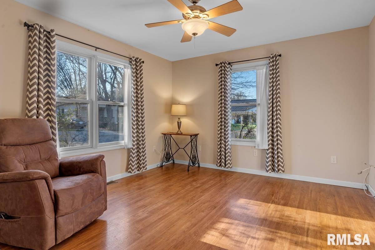 1224 North Poole Avenue Springfield, IL 62702 - Photo 6 of 30 Gallery Image 6