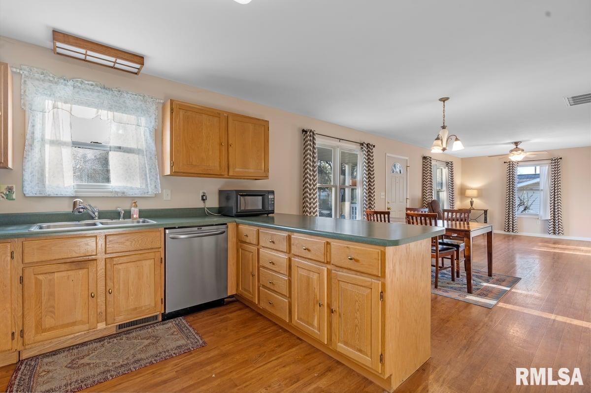 1224 North Poole Avenue Springfield, IL 62702 - Photo 8 of 30 Gallery Image 8