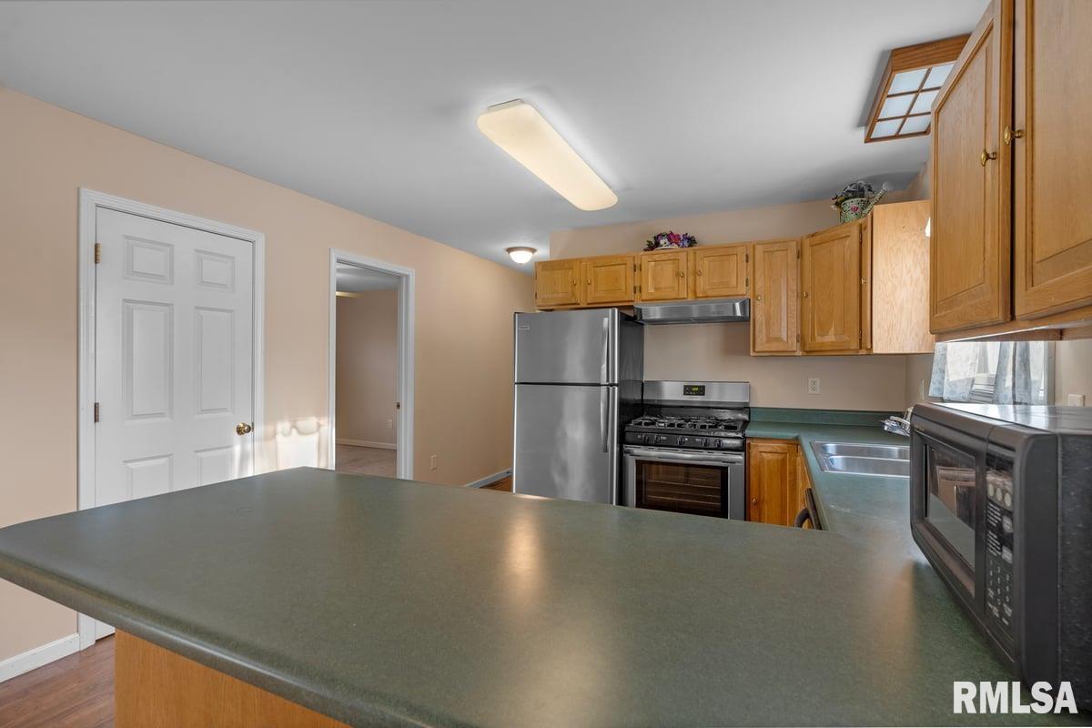 1224 North Poole Avenue Springfield, IL 62702 - Photo 9 of 30 Gallery Image 9