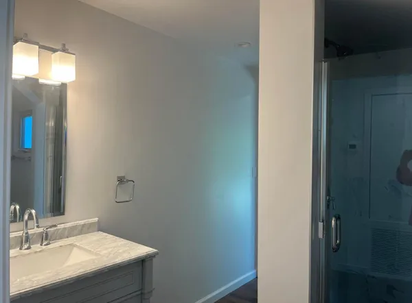 $6,000 | 832 Grove Lane, Santa Barbara, CA 93105