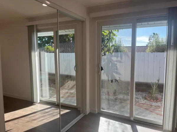 $6,000 | 832 Grove Lane, Santa Barbara, CA 93105