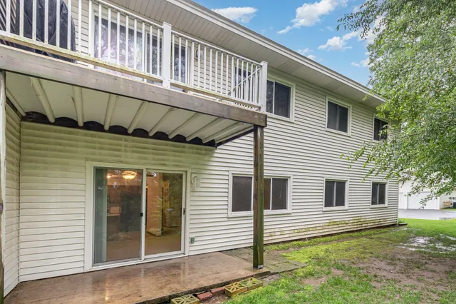 $200,000 | 7944 Charles Way, Inver Grove Heights, MN 55076