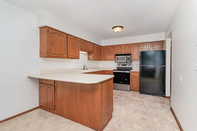 $200,000 | 7944 Charles Way, Inver Grove Heights, MN 55076