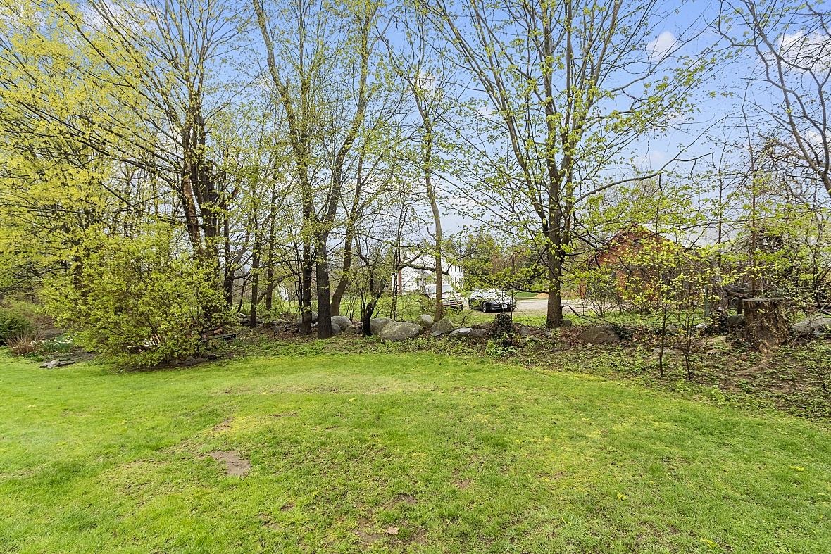 99 Exeter Road Kingston, NH 03848 - Photo 11 of 39