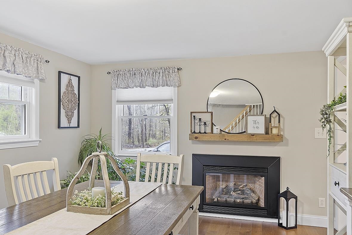 99 Exeter Road Kingston, NH 03848 - Photo 25 of 39