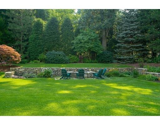 103 Walker Street Weston, MA 02493 - Photo 13 of 33