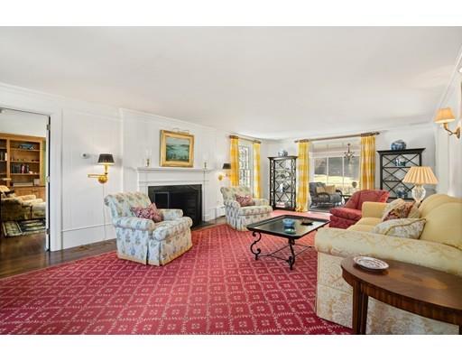 103 Walker Street Weston, MA 02493 - Photo 7 of 33