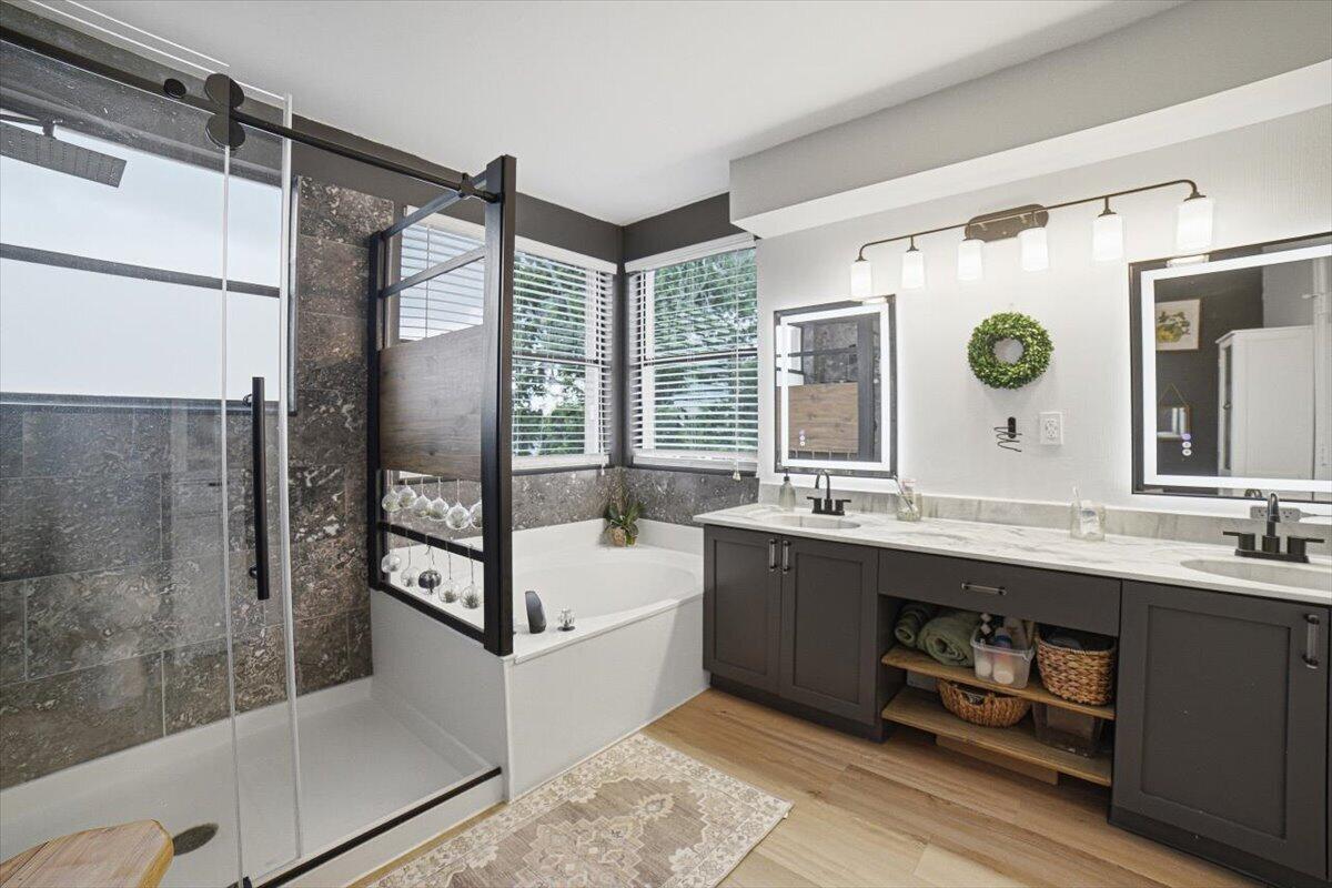 7386 Michigan Isle Road Lake Worth, FL 33467 - Photo 23 of 59 39-Bedroom-Bathroom-B