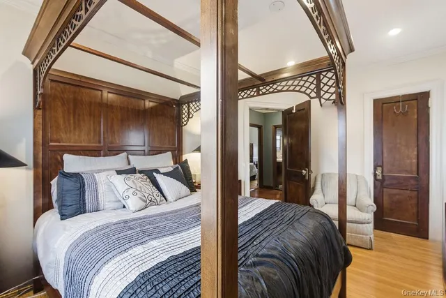 $899,000 | 160-36 99th Street | Old Howard Beach