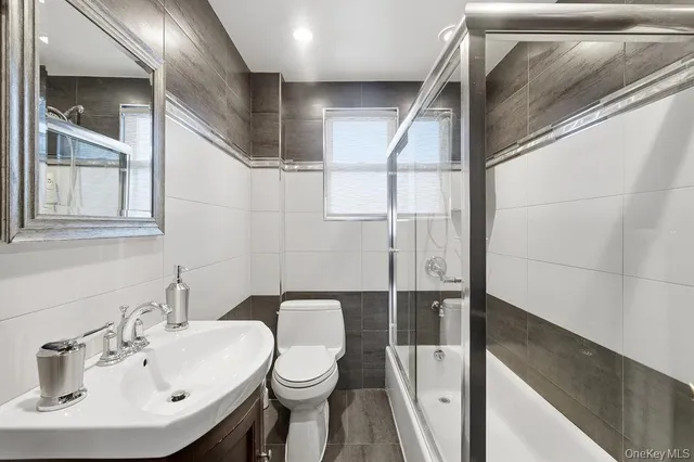 $899,000 | 160-36 99th Street | Old Howard Beach