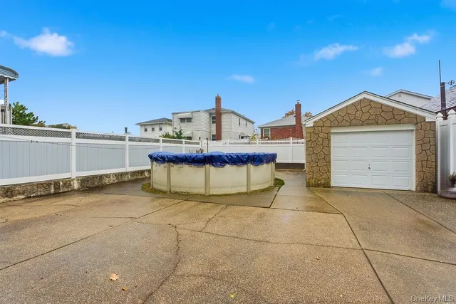 $899,000 | 160-36 99th Street | Old Howard Beach