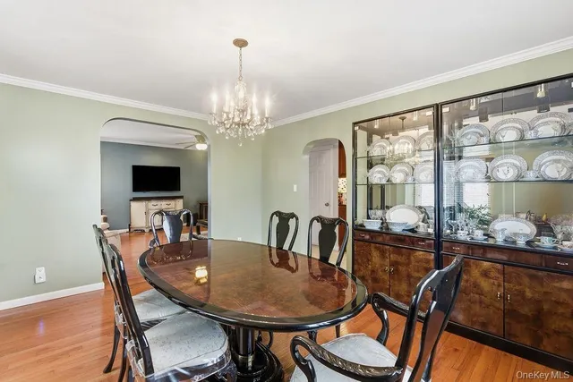 $899,000 | 160-36 99th Street | Old Howard Beach