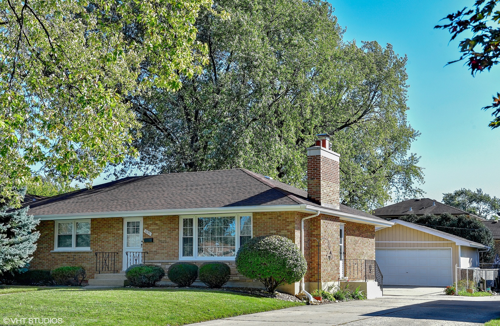 6135 107th Street Chicago Ridge, IL 60415 - Photo 1 of 22