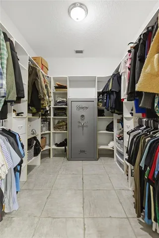 $899,000 | 4575 Lake Shore Drive, St. Cloud, FL 34772