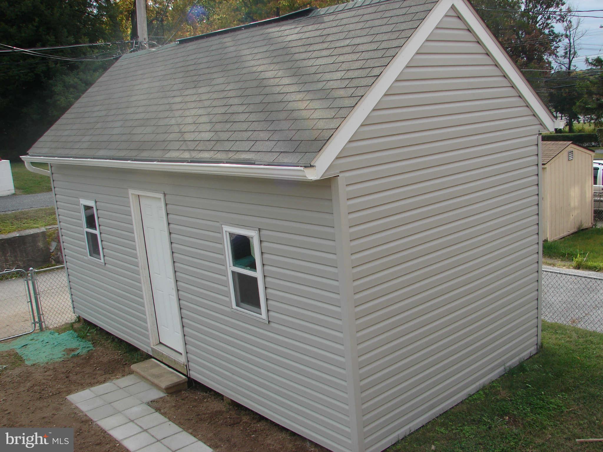 315 Leeanne Road Baltimore, MD 21221 - Photo 19 of 21 Exterior (Rear)