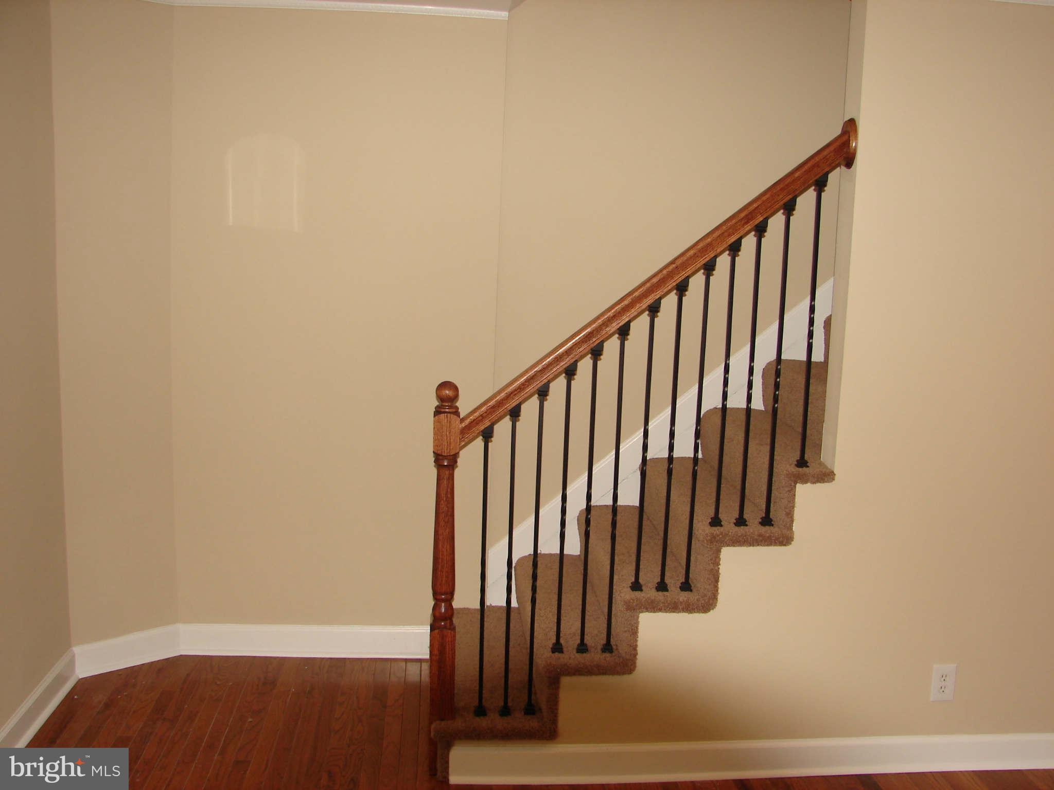 315 Leeanne Road Baltimore, MD 21221 - Photo 3 of 21 Interior (General)
