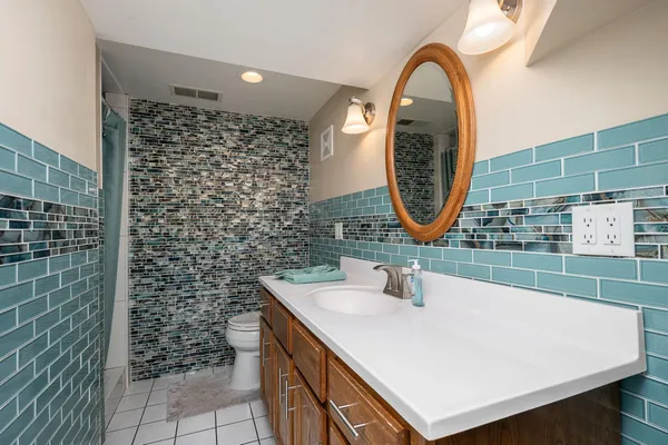 $524,900 | 5502 Regis Trail Northeast, Fridley, MN 55432