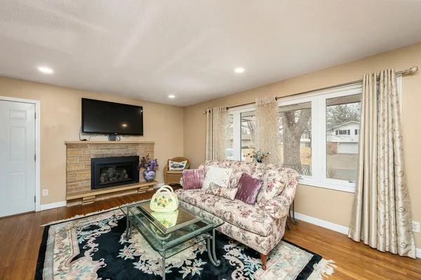 $524,900 | 5502 Regis Trail Northeast, Fridley, MN 55432