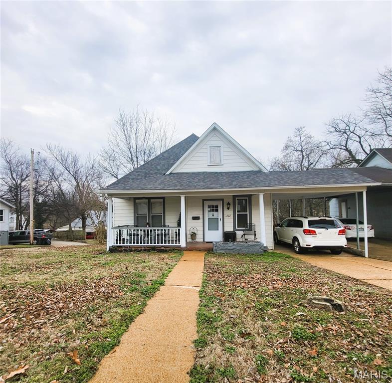 1202 Spring Street Poplar Bluff, MO 63901 - Photo 1 of 14