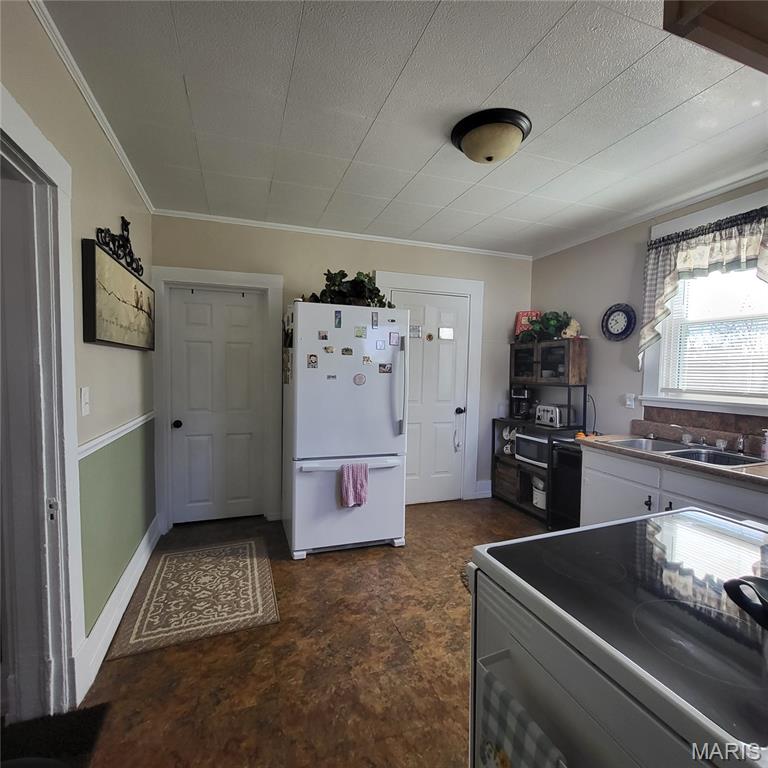 1202 Spring Street Poplar Bluff, MO 63901 - Photo 6 of 14