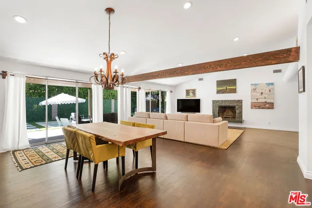 $1,609,000 | 4831 Collett Avenue, Encino, CA 91436