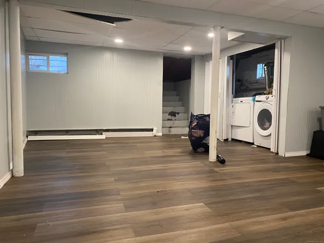 $414,900 | 194 Homeside Avenue, West Haven, CT 06516