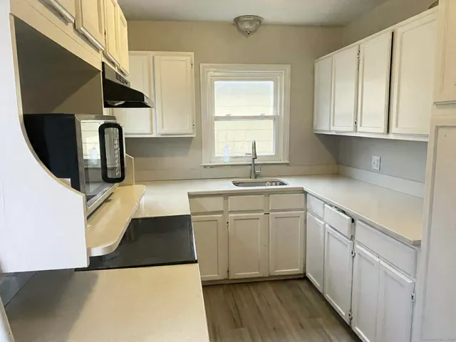 $414,900 | 194 Homeside Avenue, West Haven, CT 06516