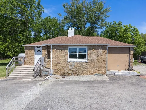 $149,000 | 1065 University Drive, Connellsville, PA 15425