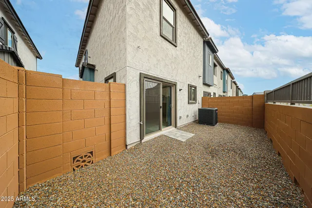 $2,200 | 2837 West Eagle Talon Trail, Phoenix, AZ 85085