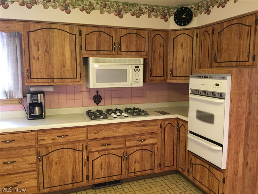 17270 Hallauer Road Wellington, OH 44090 - Photo 2 of 17 Gallery Image 2