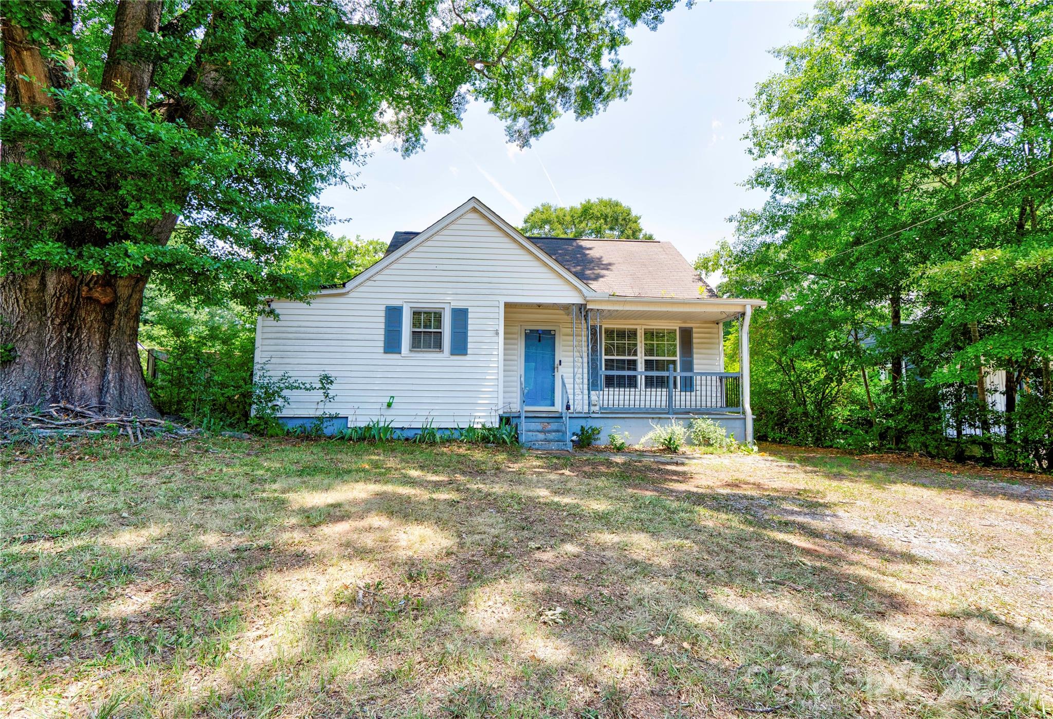 811 Kings Road Shelby, NC 28150 - Photo 1 of 29