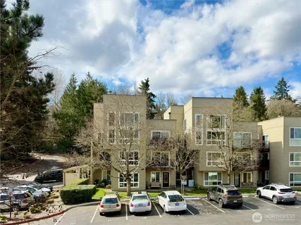 $279,000 | 5834 Northeast 75th Street, Unit B202, Seattle, WA 98115