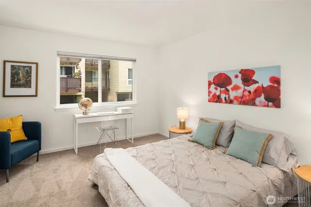 $295,000 | 5834 Northeast 75th Street, Unit B202, Seattle, WA 98115