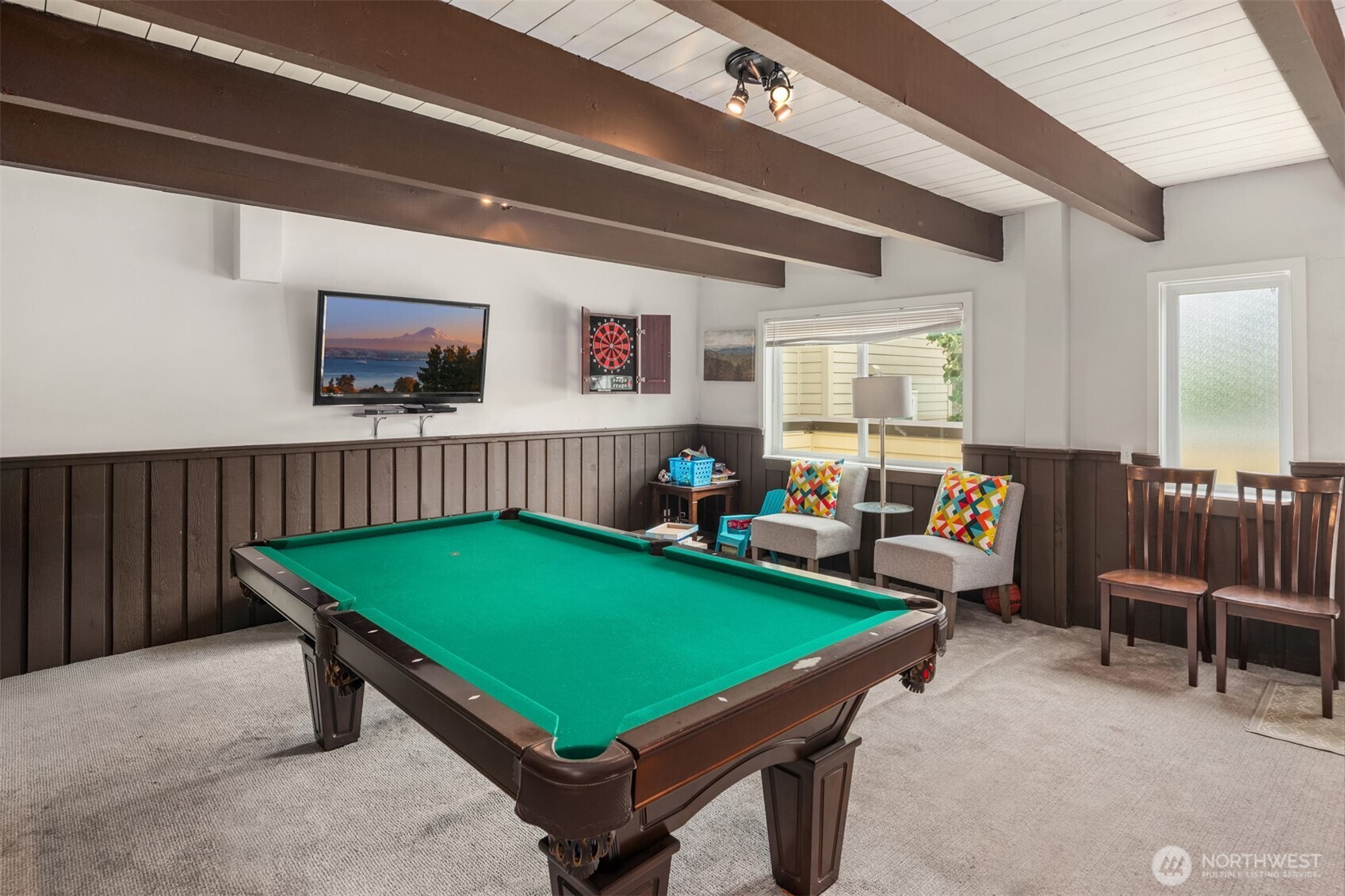 5834 Northeast 75th Street, Unit B202 Seattle, WA 98115 - Photo 16 of 17