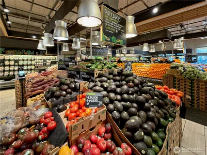 $279,000 | 5834 Northeast 75th Street, Unit B202, Seattle, WA 98115