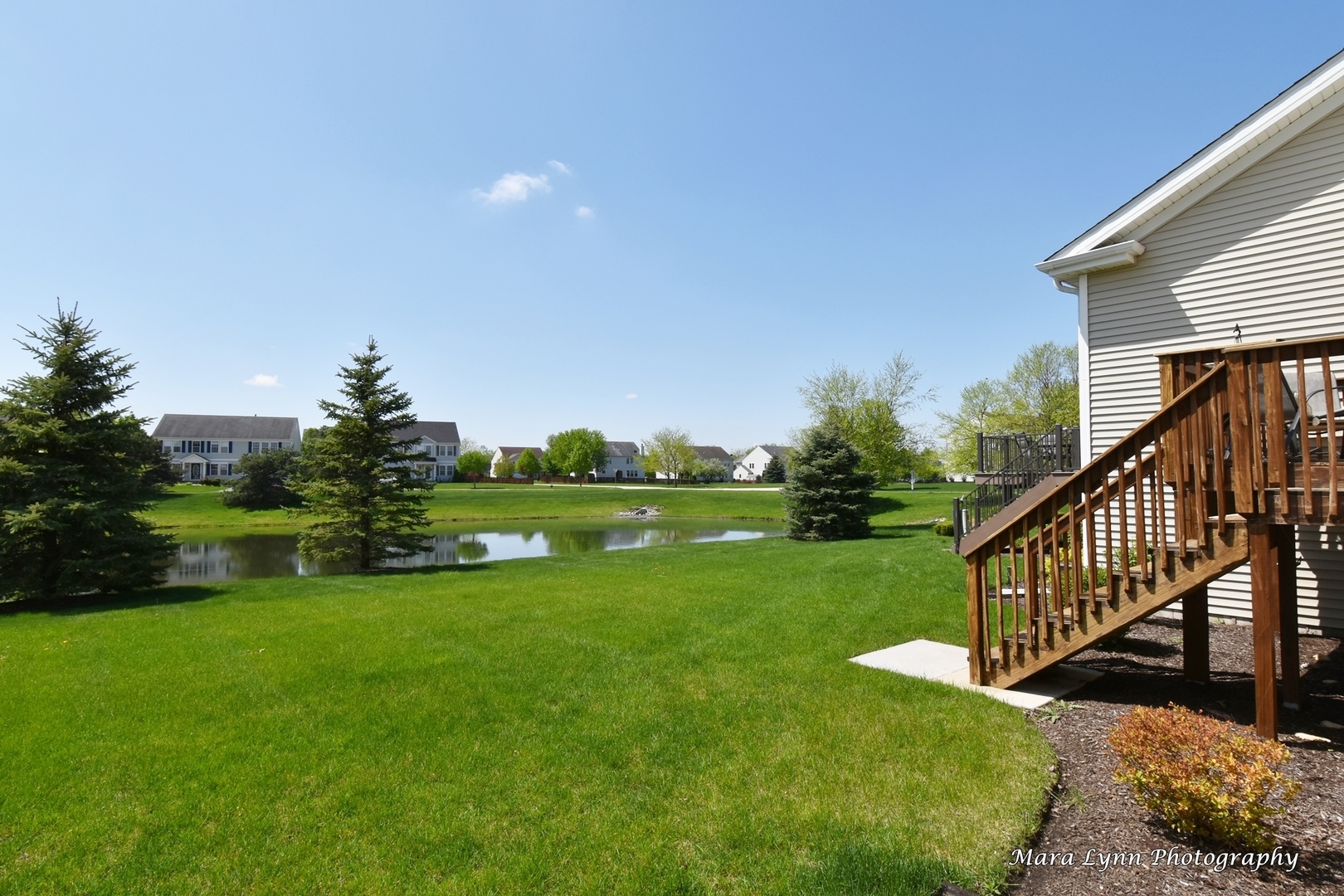 1127 Freedom Road Elburn, IL 60119 - Photo 22 of 29 a view of a house with a yard