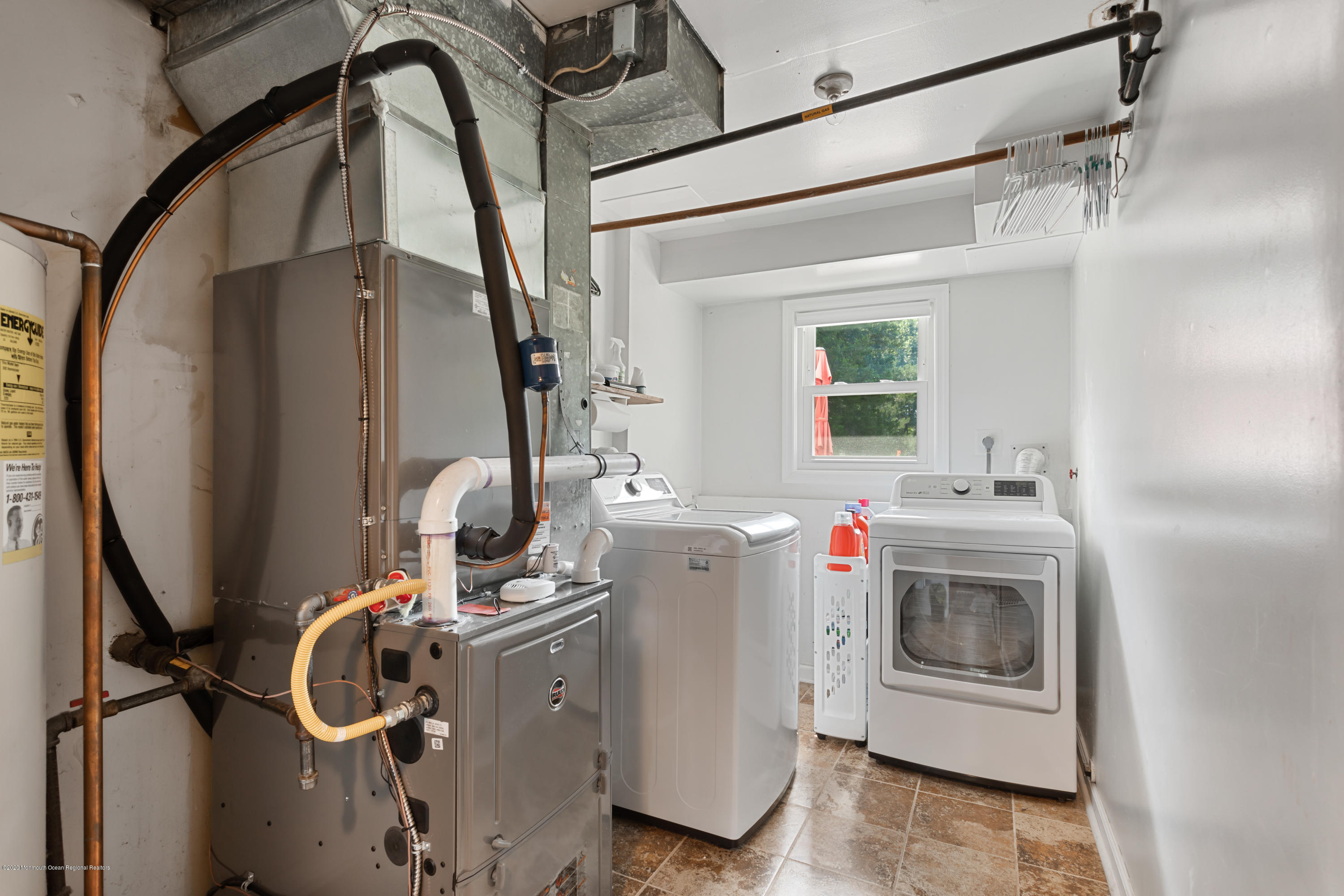 77 East Pleasant Grove Road Jackson, NJ 08527 - Photo 25 of 29 a utility room with dryer and washer