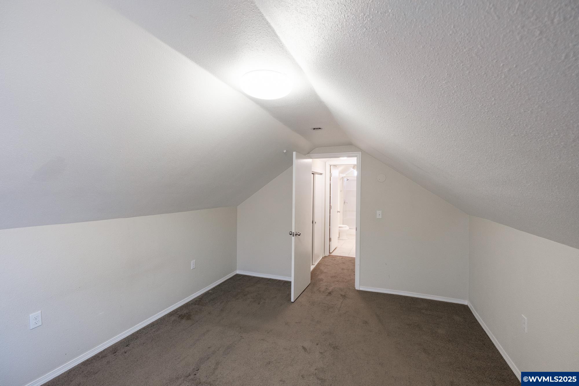 1248 Southwest Penn Street Albany, OR 97321 - Photo 26 of 39 Gallery Image 26