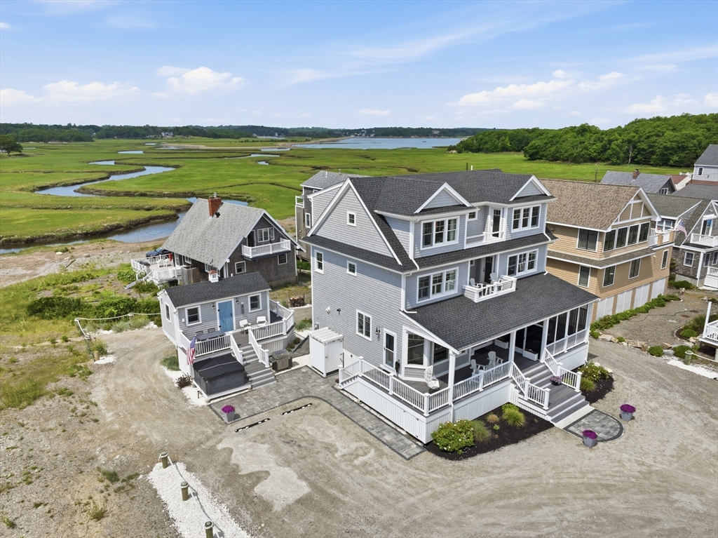 135 Glades Road Scituate, MA 02066 - Photo 3 of 39
