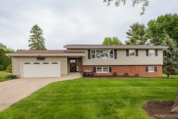 $399,900 | 1710 Michigan Avenue, Sun Prairie, WI 53590