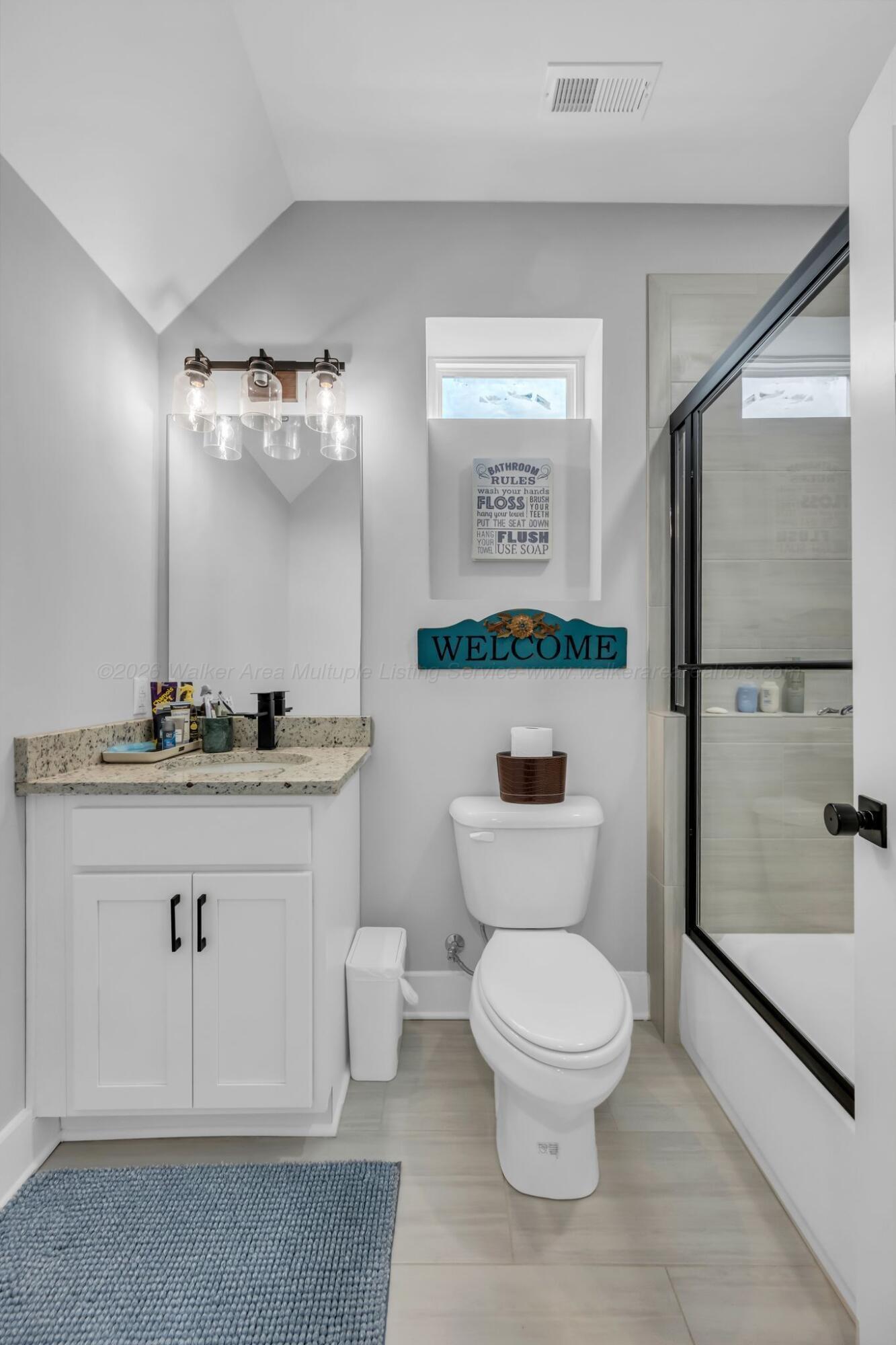85 Reeses Court Jasper, AL 35503 - Photo 26 of 42 Guest Bathroom