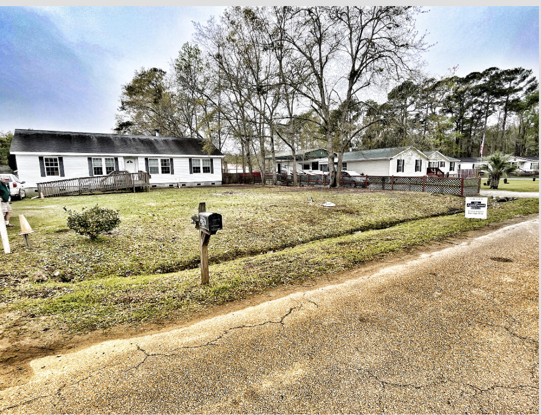 6247 Ballpark Road Hollywood, SC 29449 - Photo 2 of 21 IMG-4674