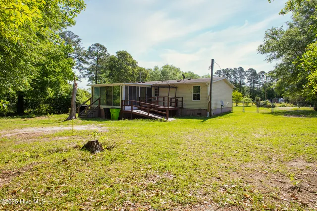 $135,000 | 165 High School Road, Vanceboro, NC 28586