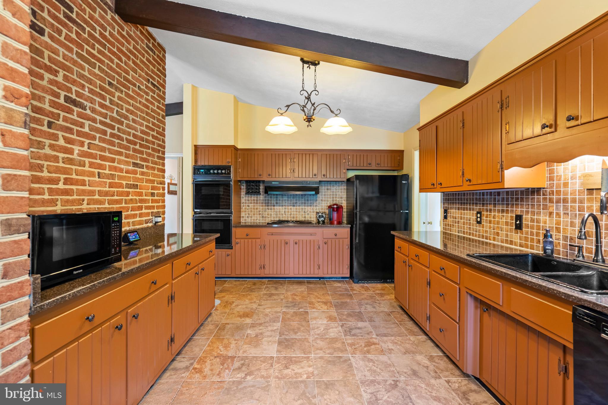 7311 Brookside Drive Frederick, MD 21702 - Photo 2 of 20