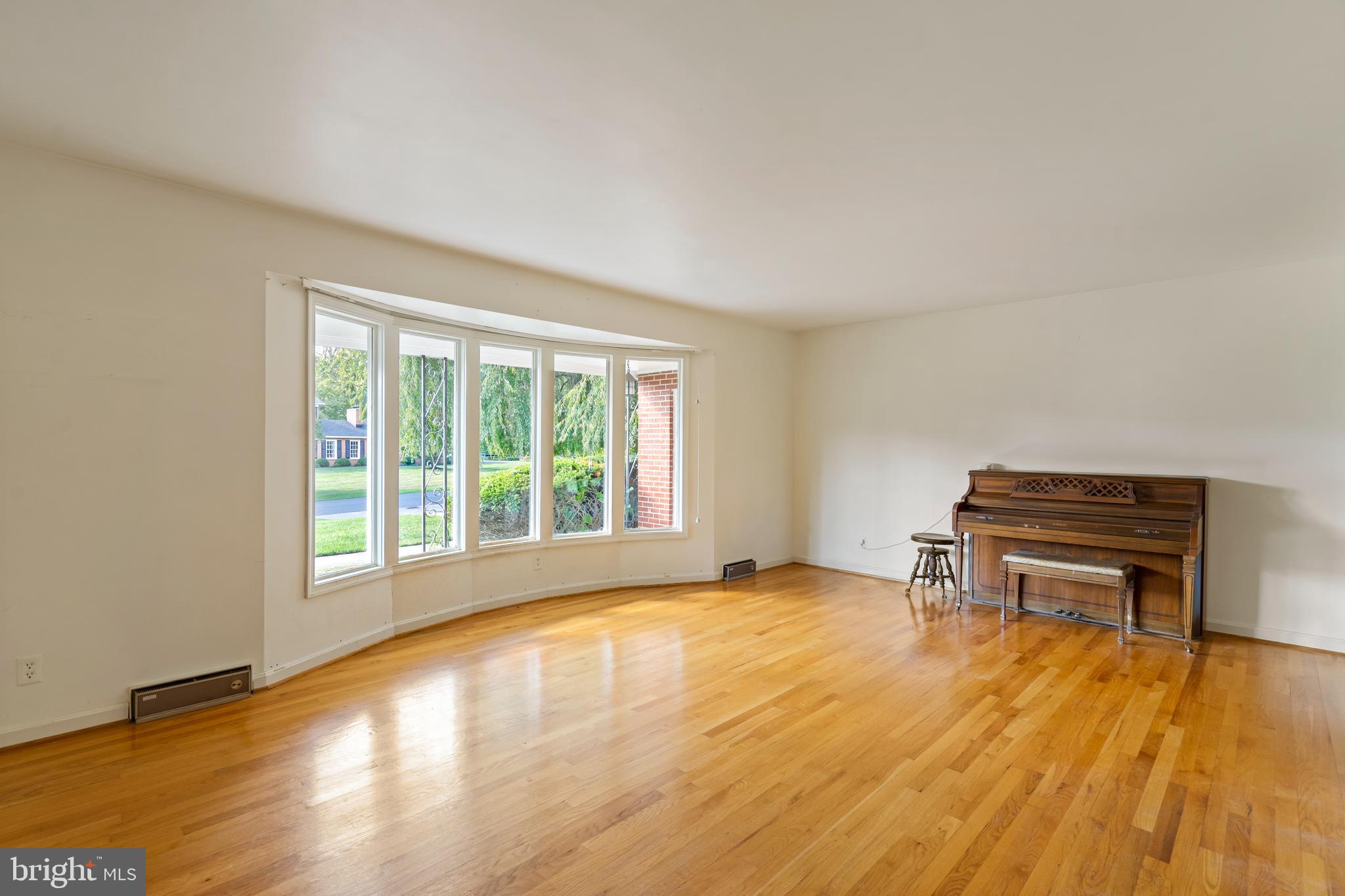 7311 Brookside Drive Frederick, MD 21702 - Photo 7 of 20